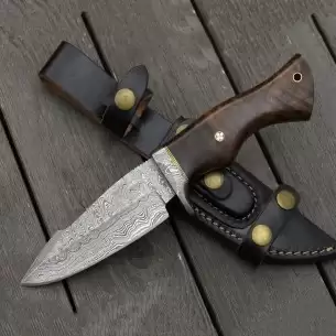 https://www.realdamascusknive.com/image/cache/catalog/products/damascus-knife/rdk-01-202104/custom-handmade-damascus-steel-bowie-knife-guard-and-pommel-hunting-knife-305x305.webp